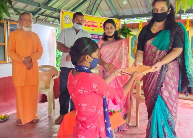 ಅಜ್ಜಾವರದಲ್ಲಿ ಗುರುಪೂರ್ಣಿಮೆ ಆಚರಣೆ