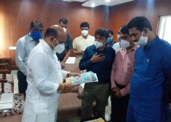 ಪತ್ರಕರ್ತರ ನಿಯೋಗದಿಂದ ಸಿಎಂ ಭೇಟಿ: ಪತ್ರಕರ್ತರ ವಿವಿಧ ಬೇಡಿಕೆಗಳ ಮನವಿ ಸಲ್ಲಿಕೆ