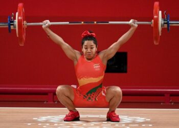 ಒಲಿಂಪಿಕ್ಸ್ ಪದಕ ವಿಜೇತೆ ಮೀರಾ ಬಾಯಿ ಜೀವನ ಚರಿತ್ರೆ ಸಿನಿಮಾ ತೆರೆಗೆ ಸಿದ್ಧತೆ? ಹೀರೋಯಿನ್ ಗಾಗಿ ಹುಡುಕಾಟ