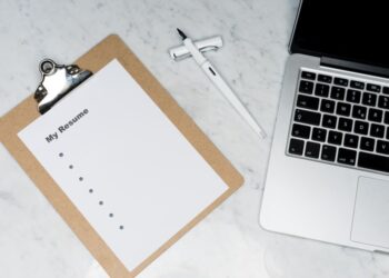 ಕರ್ನಾಟಕ ವಸತಿ ಶಿಕ್ಷಣ ಸಂಸ್ಥೆ ನೇಮಕಾತಿ: 8883 ಹುದ್ದೆಗಳು ಖಾಲಿ, ಆಸಕ್ತರಿಗೆ ಇಲ್ಲಿದೆ ಅವಕಾಶ