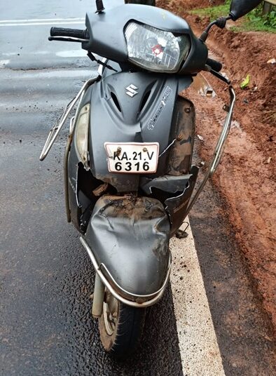 ಕಡೆಪಾಲ : ಸ್ಕೂಟರ್- ಪಿಕಪ್ ಡಿಕ್ಕಿ, ಸ್ಕೂಟರ್ ಸವಾರನಿಗೆ ಗಂಭೀರ ಗಾಯ