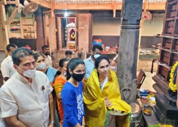 ಕೇಂದ್ರ ಸಚಿವೆ ಶೋಭಾ ಕರಂದ್ಲಾಜೆ ಮಹಾಲಿಂಗೇಶ್ವರ ದೇವಾಲಯಕ್ಕೆ ಭೇಟಿ