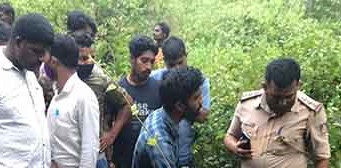 ಹರಿತವಾದ ಕತ್ತಿಯಿಂದ ಕೋಣದ ಕತ್ತು ಕೊಯ್ದ ಕೀಚಕರು, ಹಿಂದೂ ಸಂಘಟನೆಗಳಿಂದ ಆಕ್ರೋಶ