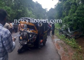 ಕಾರ್ಕಳ : ಭೀಕರ ಅಪಘಾತ, ರಿಕ್ಷಾ ಚಾಲಕ ಸಾವು, ಮಧ್ಯಪಾನ ಮಾಡಿದ್ದೇ ಅಪಘಾತಕ್ಕೆ ಕಾರಣ?