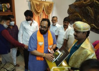 ರಾಜ್ಯದ ಹೆಸರಾಂತ ಕಬಡ್ಡಿ ಪಟು ಹೊನ್ನಪ್ಪ ಗೌಡರಿಗೆ ಗೌರವ ಸಮರ್ಪಣೆ