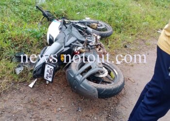 ಮೋಜಿನ ಬೈಕ್ ರೈಡ್ ಜೀವಕ್ಕೆ ತಂದ ಆಪತ್ತು..! ಡಾರ್ಕ್ ರೈಡರ್ಸ್ ಪೋಸ್ಟರ್ ಬಿಡುಗಡೆಗೊಳಿಸಿದ ಬಳಿಕ ಬಿದ್ದಿದ್ದು ಹೆಣ..!