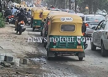 ಇಂದಿರಾನಗರ 100 ಅಡಿ ರಸ್ತೆ ಅವ್ಯವಸ್ಥೆ: ‘ಕೂ’ ನಲ್ಲಿ ಸಾರ್ವಜನಿಕರ ಆಕ್ರೋಶ