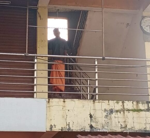 ಉಪ್ಪಿನಂಗಡಿ: ಪಂಚಾಯತ್ ಬಿಲ್ಡಿಂಗ್ ನಲ್ಲೇ ನೇಣು ಬಿಗಿದ ಸ್ಥಿತಿಯಲ್ಲಿ ಶವ ಪತ್ತೆ