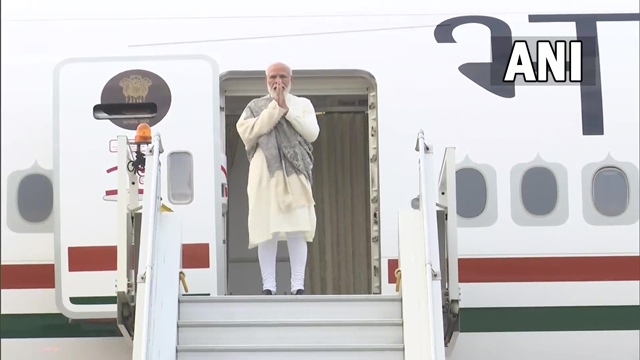 ವಿದೇಶ ಪ್ರವಾಸ ಮುಗಿಸಿ ಭಾರತಕ್ಕೆ ಬಂದಿಳಿದ ಪ್ರಧಾನಿ ಮೋದಿ, ಫೋಟೋಗಳಲ್ಲಿ ವೀಕ್ಷಿಸಿ