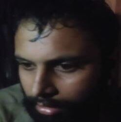 ಪ್ಯಾಂಟ್ ಜಿಪ್ ಜಾರಿಸಿ ವಿದ್ಯಾರ್ಥಿನಿಯರಿಗೆ ಗುಪ್ತಾಂಗ ತೋರಿಸುತ್ತಿದ್ದ ಬಸ್ ಕಂಡೆಕ್ಟರ್ ಗೆ  ಬಿತ್ತು ಗೂಸಾ..!