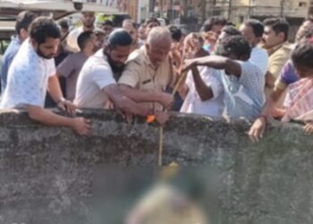 ಪುತ್ತೂರಿನ ಶ್ರೀ ಮಹಾಲಿಂಗೇಶ್ವರ ದೇವಸ್ಥಾನದ ಕಂಬಳ ಗದ್ದೆಯ ಕೆರೆಯಲ್ಲಿ ಮೃತದೇಹ ಪತ್ತೆ