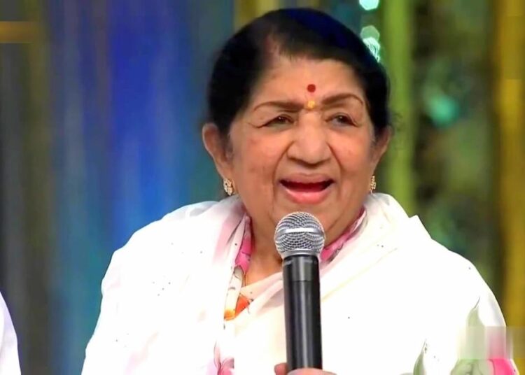 ಗಾಯಕಿ ಲತಾ ಮಂಗೇಶ್ಕರ್ ಗೆ ಕೋವಿಡ್ : ಐಸಿಯುಗೆ ದಾಖಲು