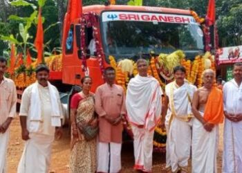 ಕೊಕ್ಕಡ ಶ್ರೀ ವೈದ್ಯನಾಥೇಶ್ವರ ದೇವಸ್ಥಾನದ ಕೊಡಿಮರ ಮೆರವಣಿಗೆ