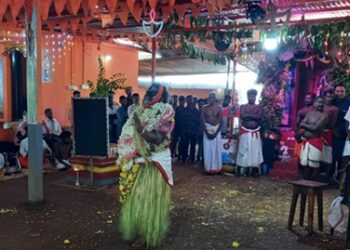 ಸ್ವಾಮಿ ಕೊರಗಜ್ಜನ ವಿಗ್ರಹ ಪ್ರತಿಷ್ಠೆ, ಕೋಲ