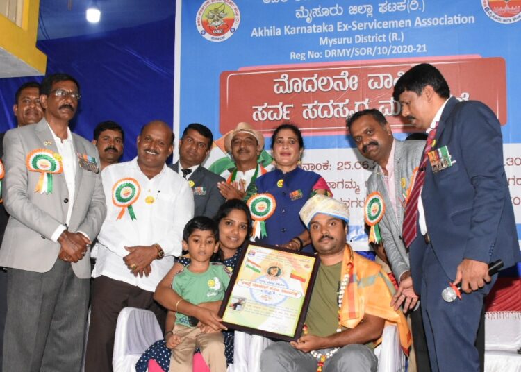ಹೇಮಂತ್ ಸಂಪಾಜೆ ಗೆ ಫೀಲ್ಡ್ ಮಾರ್ಷಲ್ ಕೆ.ಎಂ.ಕಾರಿಯಪ್ಪ ರಾಜ್ಯ ಪ್ರಶಸ್ತಿ ಪ್ರದಾನ