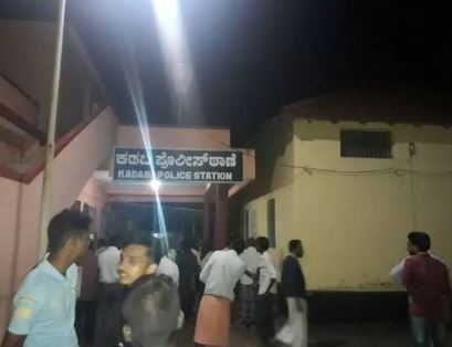 ಮುಸ್ಲಿಂ ಮಹಿಳೆಯ ಮನೆಗೆ ನುಗ್ಗಿ ಹಲ್ಲೆ ?