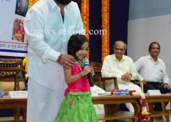 ಉಜಿರೆಯಲ್ಲಿ ಚಿತ್ರ ನಟ ಮಾಸ್ಟರ್ ಆನಂದ್, ಪುತ್ರಿ ವಂಶಿಕಾ