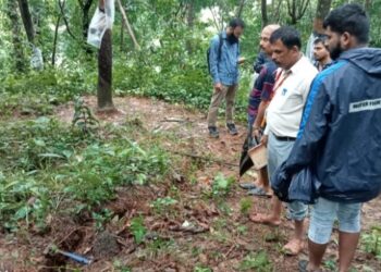 ಬಿರುಕುಬಿಟ್ಟ ಸುಳ್ಯದ ಗುಡ್ಡಕ್ಕೆ ತಜ್ಞರ ಭೇಟಿ