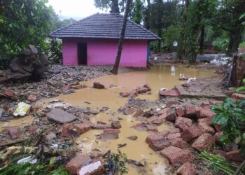 ಅಬ್ಬರಿಸಿದ ಪಯಸ್ವಿನಿ ನದಿ, ಕೊಯನಾಡಿನಲ್ಲಿ ಮತ್ತೆ ಅವಘಡ