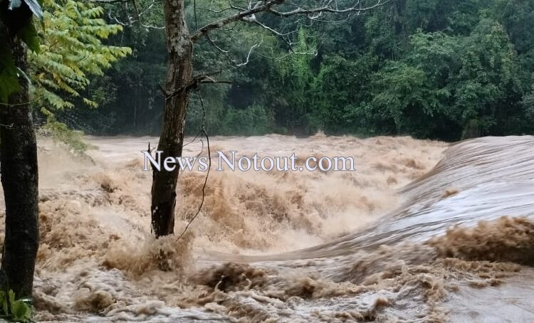 ಮಳೆ ಇಲ್ಲದಿದ್ದರೂ ಏಕಾಏಕಿ ಉಕ್ಕಿ ಹರಿದ ಮೃತ್ಯುಂಜಯ, ನೇತ್ರಾವತಿ ನದಿ..!