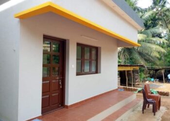 ‘ಅಕ್ಷರ ಸಂತ’ರ ಪ್ರಶಸ್ತಿ-ಫಲಕಗಳನ್ನಿಡುವುದಕ್ಕೆ ‘ಪ್ರಶಸ್ತಿ ಮನೆ’