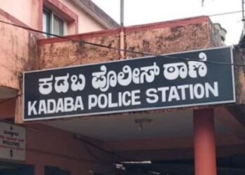 ತಡರಾತ್ರಿ ಗಾಂಜಾ ಸೇವಿಸಿ ನಶೆಯಲ್ಲಿ ತೇಲುತ್ತಿದ್ದ ಇಬ್ಬರ ಹೆಡೆಮುರಿ ಕಟ್ಟಿದ ಪೊಲೀಸರು