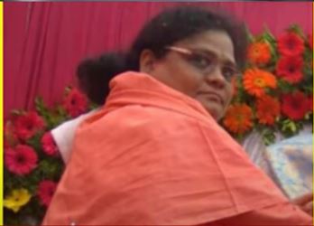 ತಾಲೂಕು ಪಂಚಾಯತ್ ಸದಸ್ಯನ ಜತೆ ಮಾತಾ ವಚನಶ್ರೀ ಪಲ್ಲಂಗದಾಟ