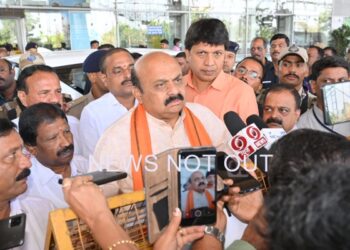 ಮಂಗಳೂರು: ಕೆದಂಬಾಡಿ ರಾಮಯ್ಯ ಗೌಡರ ಕಂಚಿನ ಪ್ರತಿಮೆ ಲೋಕಾರ್ಪಣೆಗೆ ಬಂದಿಳಿದ ಸಿಎಂ