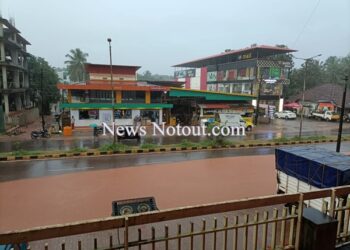ಪುತ್ತೂರು: ವಿಪರೀತ ಮಳೆಗೆ ತುಂಬಿ ತುಳುಕಿದ ರಾಷ್ಟ್ರೀಯ ಹೆದ್ದಾರಿ