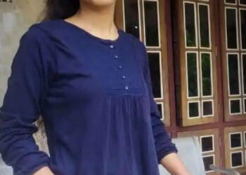 ಶುಲ್ಕ ಕಟ್ಟಲು ಒತ್ತಾಯ, ನೇಣಿಗೆ ಶರಣಾದ ವಿದ್ಯಾರ್ಥಿನಿ