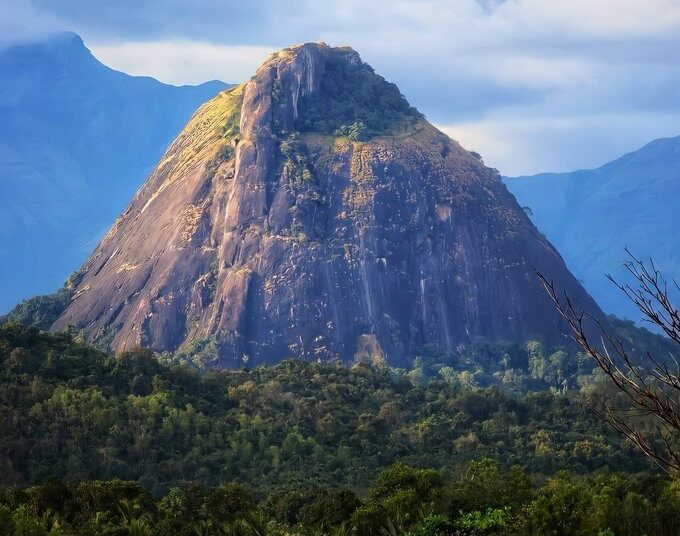 ಗಡಾಯಿಕಲ್ಲು ಪ್ರವೇಶಕ್ಕೆ ಆನ್ ಲೈನ್ ನಲ್ಲೇ ಟಿಕೆಟ್ ಬುಕ್ ಮಾಡಿ