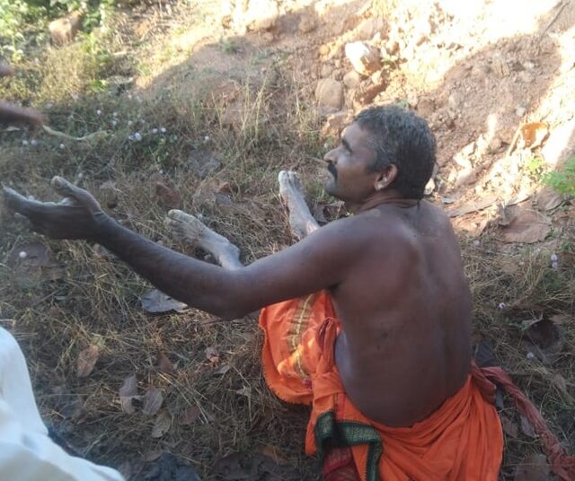 ಕಾಲು ಜಾರಿ ಬಾವಿಗೆ ಬಿದ್ದ ಕೂಲಿ ಕಾರ್ಮಿಕ..!