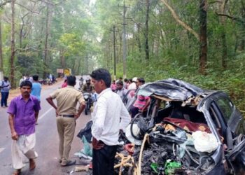 ಭೀಕರ ಅಪಘಾತ, ಒಂದೂವರೆ ವರ್ಷದ ಮಗು ಸೇರಿ ಮೂವರ ದುರ್ಮರಣ