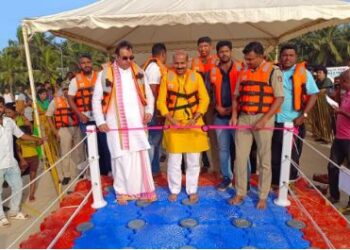 ಮತ್ತೆ ಮಲ್ಪೆ ಬೀಚ್ ನ  ಆಕರ್ಷಣೆ ಹೆಚ್ಚಿಸಿದ ರಾಜ್ಯದ ಮೊದಲ ‘ತೇಲುವ ಸೇತುವೆ’,ಅಲೆಗಳ ಮೇಲೆ ಆಟವಾಡಲು ತೇಲುವ ಸೇತುವೆ ರೆಡಿ