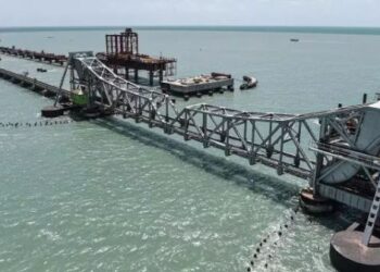 ಸಮುದ್ರದ ನಡುವಿನಿಂದ ರೈಲು ಪ್ರಯಾಣಕ್ಕೆ ಸಾಕ್ಷಿಯಾಗಲಿದೆ ಭಾರತ..!