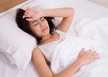 5 ಗಂಟೆಗಿಂತ ಕಡಿಮೆ ನಿದ್ರೆ ಮಾಡಿದ್ರೆ ಈ ಕಾಯಿಲೆಗಳು ಬರುತ್ತೆ ಎಚ್ಚರ..!