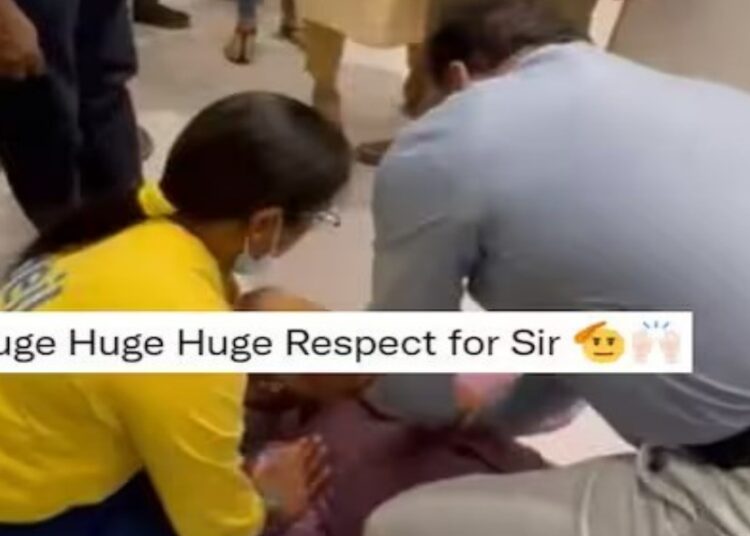 ಮಾಲ್​ನಲ್ಲಿ ಕುಸಿದು ಬಿದ್ದ ವ್ಯಕ್ತಿಗೆ ಪುನರ್ಜನ್ಮ ಕೊಟ್ಟ ವೈದ್ಯ!,ವೈದ್ಯನ ಕೆಲಸಕ್ಕೆ ಎಲ್ಲೆಡೆಯಿಂದ ಮೆಚ್ಚುಗೆ