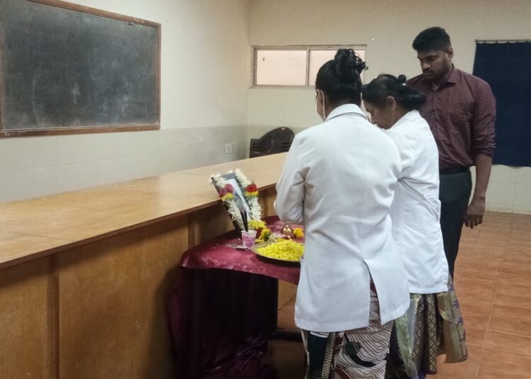ಕೆವಿಜಿ ಮೆಡಿಕಲ್ ಕಾಲೇಜು ಹಾಗೂ ಹಾಸ್ಪಿಟಲ್ ನಲ್ಲಿ ಡಾ. ಮಹಂತ ದೇವರು ಗೆ ನುಡಿ ನಮನ ಕಾರ್ಯಕ್ರಮ