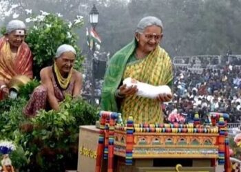 ‘ಪರೇಡ್’ನಲ್ಲಿ ದೇಶದ ಗಮನ ಸೆಳೆದ ಕರ್ನಾಟಕದ ಸ್ತಬ್ದಚಿತ್ರ,14 ವರ್ಷಗಳಿಂದ ಪಥಸಂಚಲನದಲ್ಲಿ ಪಾಲ್ಗೊಂಡ ದೇಶದ ಏಕೈಕ ರಾಜ್ಯ