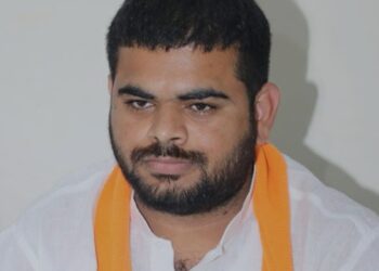 ಬಿಜೆಪಿ ಮುಖಂಡ   ಮಣಿಕಂಠ್ ರಾಠೋಡ್ ಮೇಲೆ ಹಲ್ಲೆಗೆ ಯತ್ನ ! ಎರಡು ಗುಂಪುಗಳ ನಡುವೆ ಘರ್ಷಣೆ