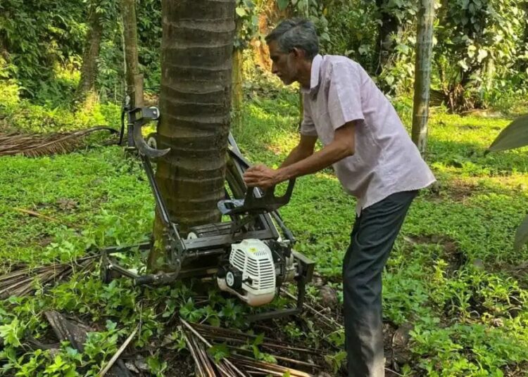 ಬಂಟ್ವಾಳ: ಏನಿದು ಮಲ್ಟಿ ಟ್ರೀ ಬೈಕ್ ? ಲೀಟರ್ ಪೆಟ್ರೋಲ್‌ ಹಾಕಿ 80 ಮರ ಏರಬಹುದೇ..!