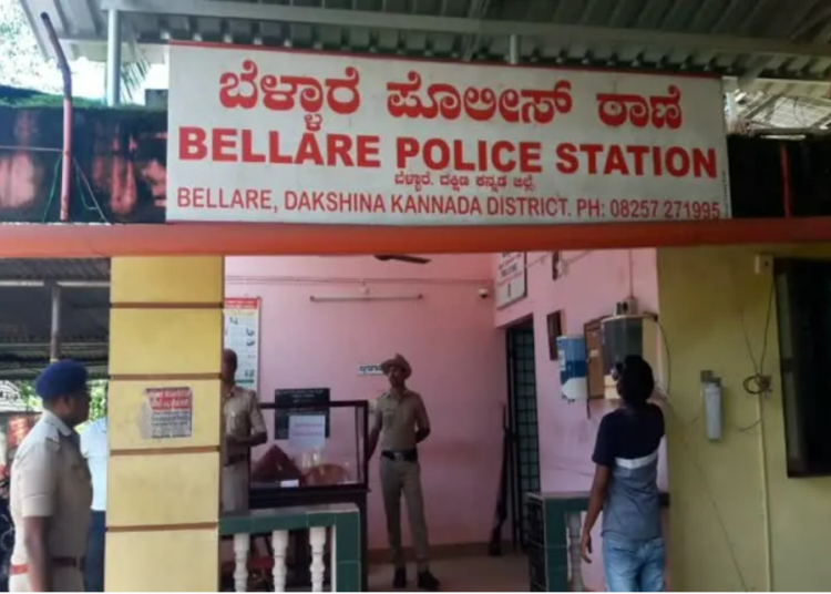 ಸುಳ್ಯ:ಅಪ್ರಾಪ್ತ ವಿದ್ಯಾರ್ಥಿನಿಗೆ ಲೈಂಗಿಕ ಕಿರುಕುಳ,ಬೆಳ್ಳಾರೆ ಠಾಣೆಯಲ್ಲಿ ಮುಸ್ಲಿಂ ಮುಖಂಡನೋರ್ವನ ವಿರುದ್ಧ ಪೋಕ್ಸೋ ಪ್ರಕರಣ ದಾಖಲು