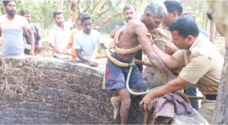 ಬಾವಿಯೊಳಗೆ ಬಿದ್ದ ಬೆಕ್ಕನ್ನು ರಕ್ಷಿಸುವಾಗ ತಾನೇ ಬಿದ್ದ ವ್ಯಕ್ತಿ,ಸ್ಥಳಕ್ಕೆ  ಅಗ್ನಿಶಾಮಕ ಸಿಬ್ಬಂದಿ ಭೇಟಿ
