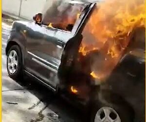 ಇದ್ದಕ್ಕಿದ್ದಂತೆ ಹೊತ್ತಿ ಉರಿದ ಚಲಿಸುತ್ತಿದ್ದ ಕಾರು, ಗಂಡ, ಗರ್ಭಿಣಿ ಪತ್ನಿ ಸುಟ್ಟು ಕರಕಲು