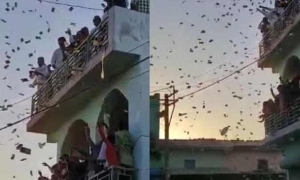 ಮದುವೆ ಖುಷಿಯಲ್ಲಿ ರೂ. 500 ನೋಟುಗಳ ಮಳೆ ಸುರಿಸಿದ ಗ್ರಾಮ ಪಂಚಾಯತ್ ಅಧ್ಯಕ್ಷ..! ಇಲ್ಲಿದೆ ನೋಡಿ ವೈರಲ್ ವಿಡಿಯೋ..