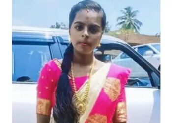 ಕೀಟ ನಾಶಕ ಸೇವಿಸಿ ಕಾಲೇಜು ವಿದ್ಯಾರ್ಥಿನಿ ಆತ್ಮಹತ್ಯೆ,ತಾಯಿ ಪ್ರಶ್ನೆ ಮಾಡಿದ್ದಕ್ಕೆ ಮನನೊಂದಳೇ ?