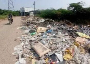 ಕೊಡಗಿನ ಅರಣ್ಯ ಪ್ರದೇಶದಲ್ಲಿ ಟ್ರಕ್ ಗಟ್ಟಲೇ ತ್ಯಾಜ್ಯ ಎಸೆಯುತ್ತಿರುವ ಕಿಡಿಗೇಡಿಗಳು..!