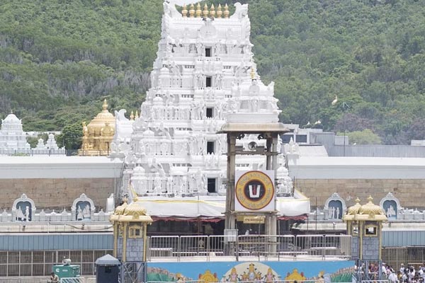 ಆಂಧ್ರಪ್ರದೇಶದಲ್ಲಿ 3000 ದೇವಸ್ಥಾನ ನಿರ್ಮಾಣ