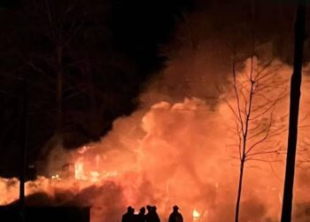 ನಿಮ್ಮೂರಲ್ಲಿ ಅಗ್ನಿ ದುರಂತ ಸಂಭವಿಸಿದರೆ ಈ ನಂಬರ್ ಗೆ ಕಾಲ್ ಮಾಡಿ