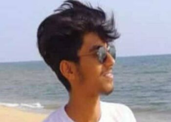 ಸುರತ್ಕಲ್ ನಲ್ಲಿ ಬೈಕ್ ಅಪಘಾತ – ರಸ್ತೆಗೆ ಎಸೆಯಲ್ಪಟ್ಟು ಮಡಿಕೇರಿ ಯುವಕ ಮೃತ್ಯು